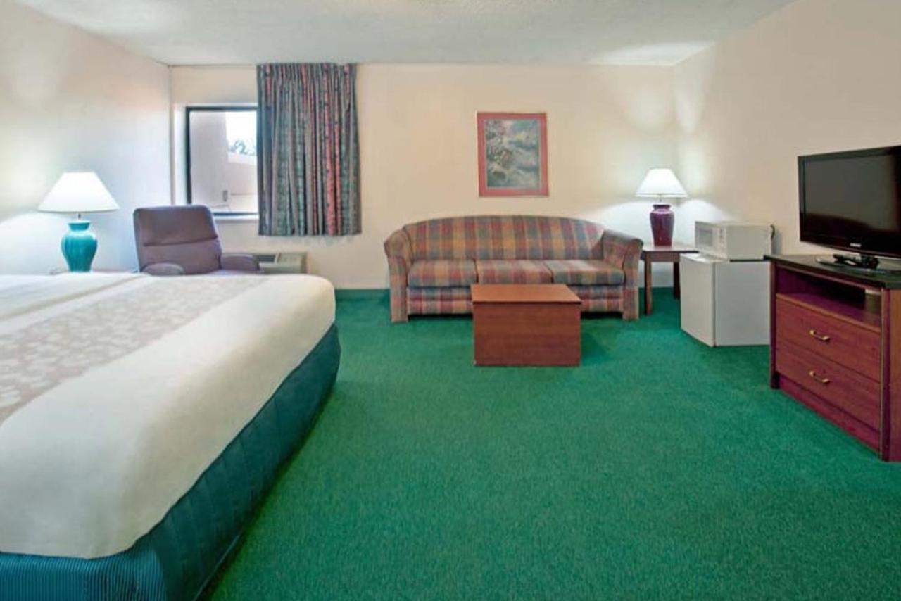 Norwood Inn & Suites Indianapolis East Post Drive Luaran gambar