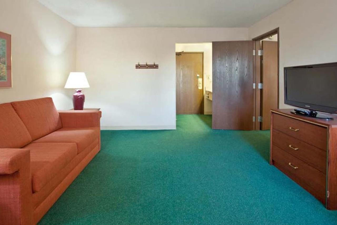 Norwood Inn & Suites Indianapolis East Post Drive Luaran gambar