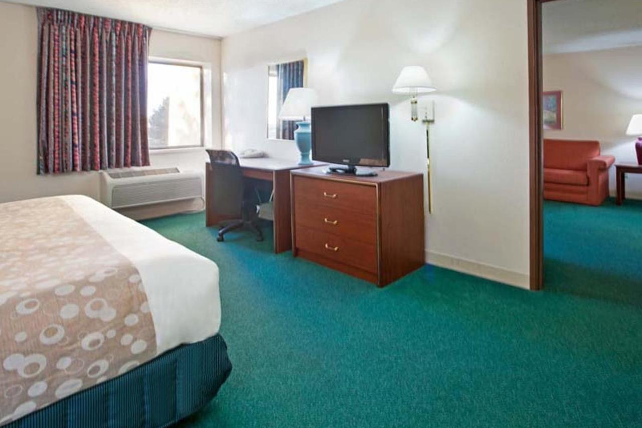 Norwood Inn & Suites Indianapolis East Post Drive Luaran gambar